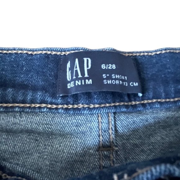 GAP Jean Shorts *Blue*  Size 6/28 - Picture 3 of 6